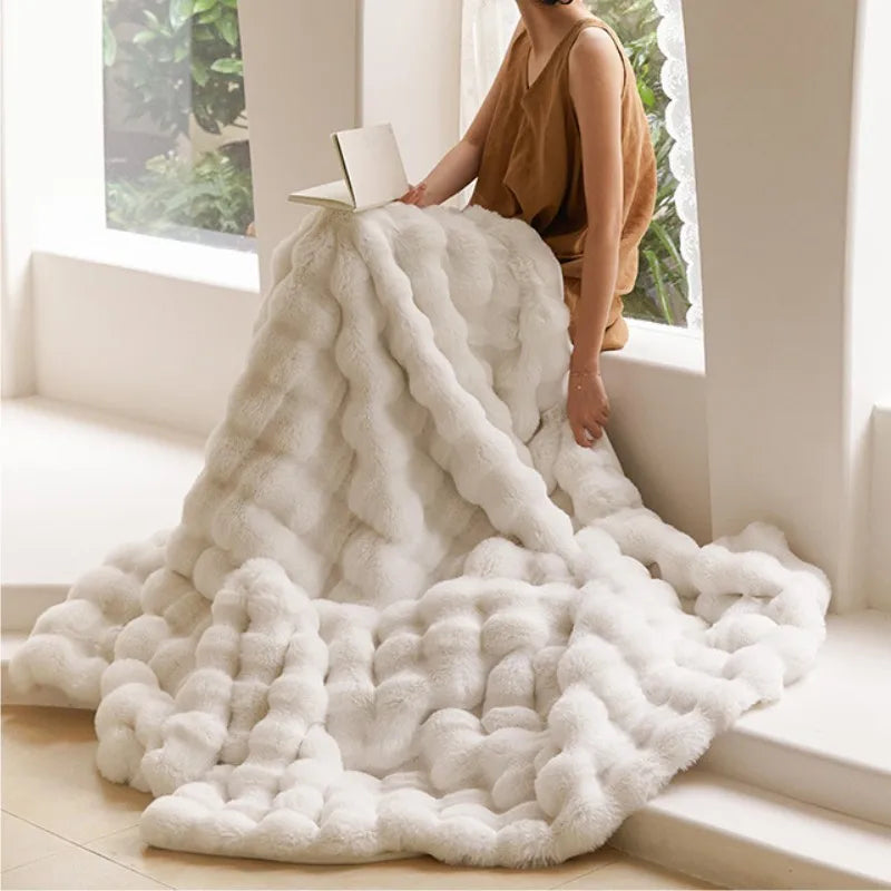 Cream Soft & Fluffy Faux Fur Blankets