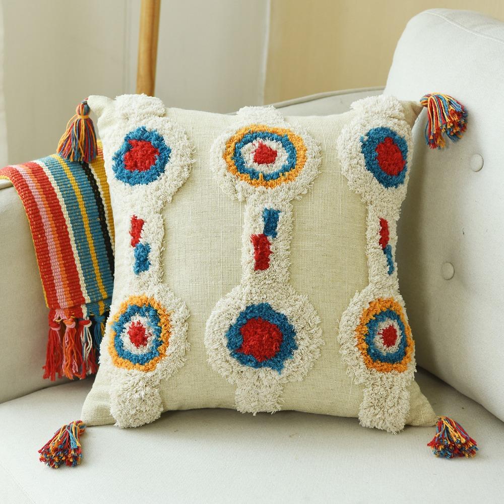 Handmade Moroccan Circle Cushion Cover With Tassles - Indimode