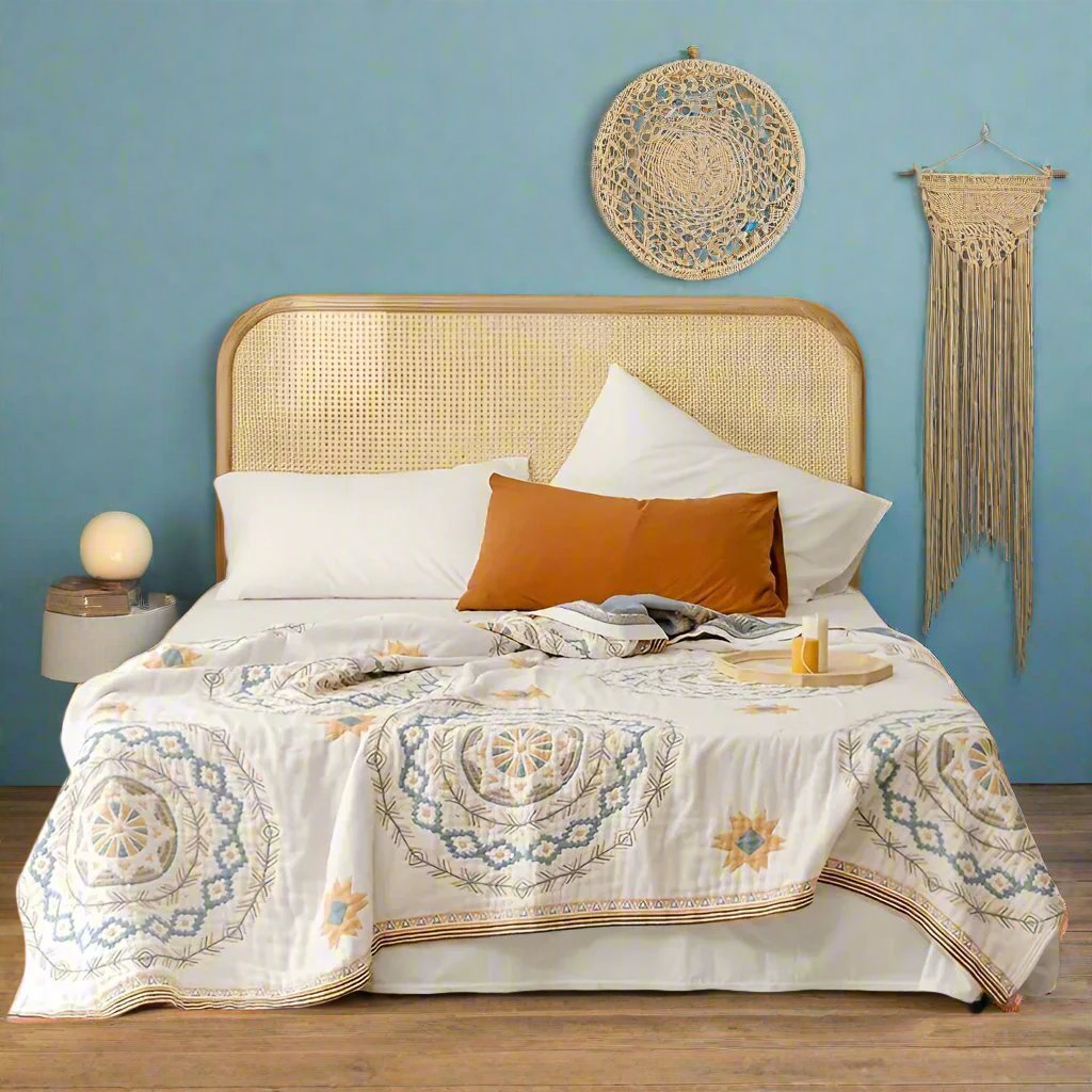 100% Cotton White Bohemian Mandala Bedspread Kingsize & Single