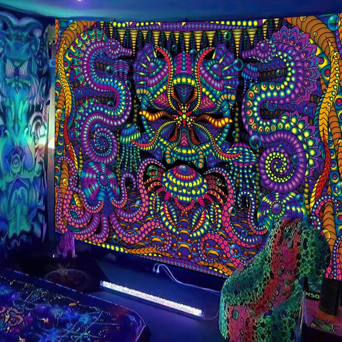 Psychedelic Neon UV Reactive Wall Hangings - For parties & Halloween